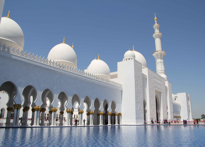 解封之后,中国国门开放的谨慎舞步 解封之后,中国国门开放的谨慎舞步