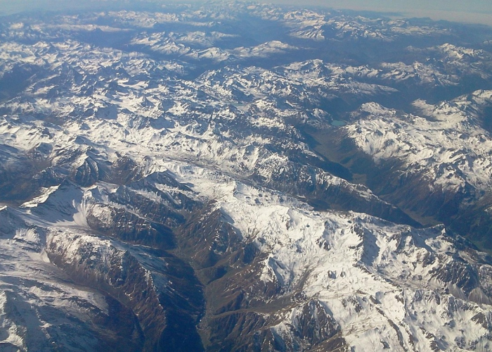 疫情是哪一年爆发的呢图片:疫情是哪一年爆发的呢图片大全