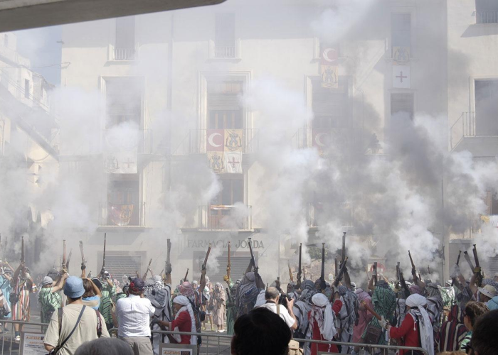 疫情那年爆发的?疫情那年爆发的）