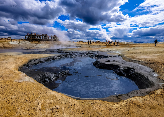 疫情那年爆发的?疫情那年爆发的）