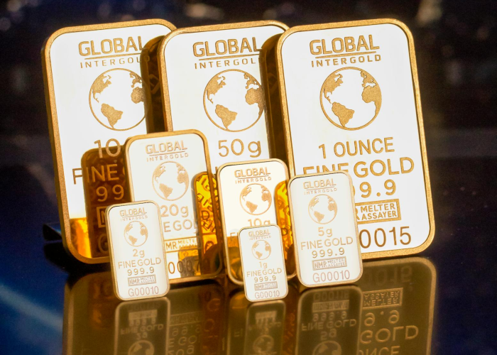 溯源与反思，新冠疫情全球多点爆发的复杂真相