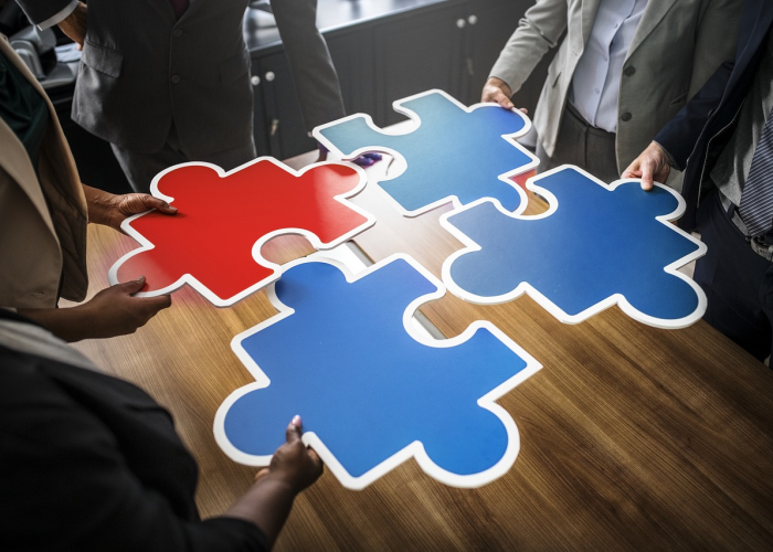 疫情纪年，从开始到结束的追问与启示