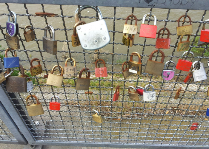 科普实测“白金岛红拐弯透视挂辅助安装”(确实有挂)