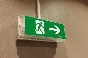 最新消息“湖南跑得快到底能开挂吗”辅助开挂教程