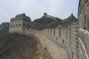 解封之后，中国国门重开的全球回响