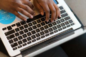 最新消息.“途游竞技其实是有挂的”[附开挂脚本详细步骤]