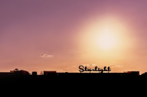 【疫情那年爆发的?那年结束的/疫情那一年爆发的】