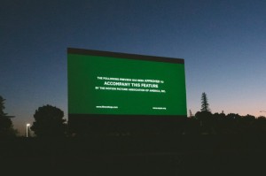 玩家实测“新琉璃到底可以开透视挂吗”(的确有挂)