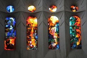 【三年疫情两年灾难/三年疫情两年灾难一年妖】