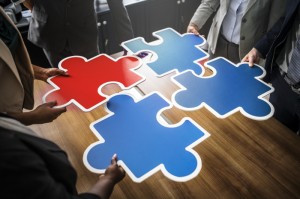 疫情纪年，从开始到结束的追问与启示